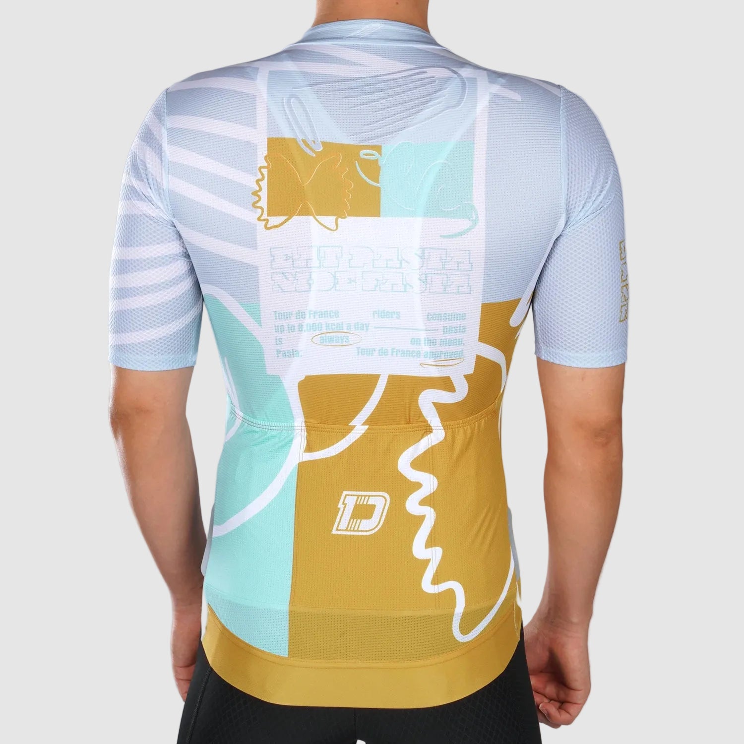 Cycling jersey with colorful design on a gray background, featuring the Darevie brand.